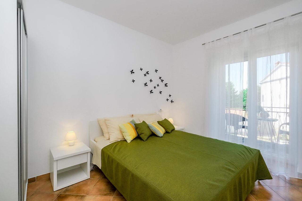 Apartmani Nina Rovinj Ngoại thất bức ảnh